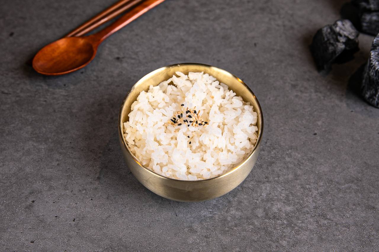 신동진쌀밥 Sindongjin Rice — 봉산정육 홍대본점 Korean BBQ (サムギョプサル · 烤肉) menu · 곁들임